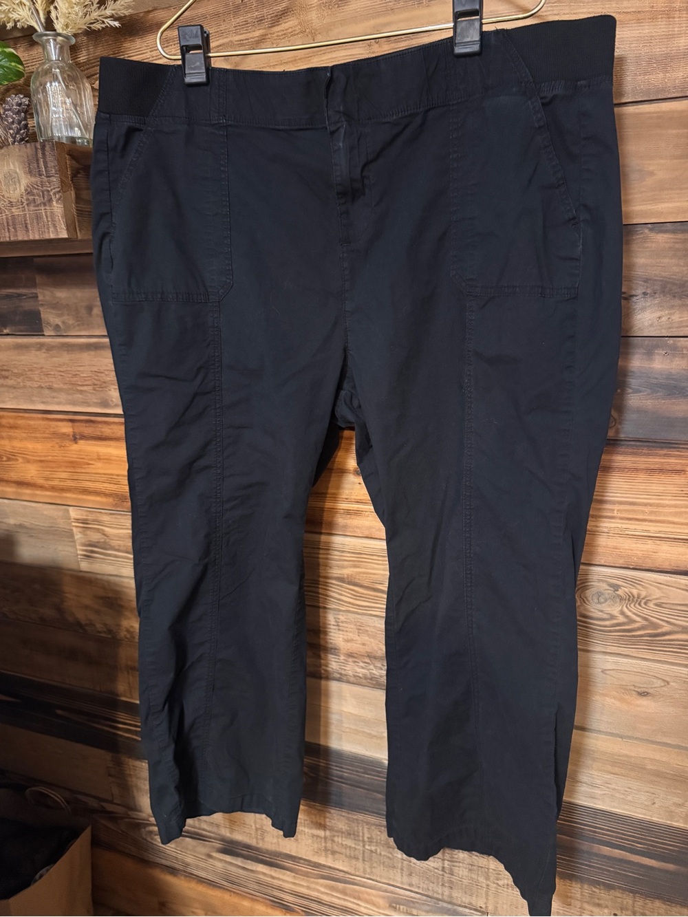 Torrid Women’s Black Utility Cargo Style Pants with Stretch Waist Size 4s 24/26